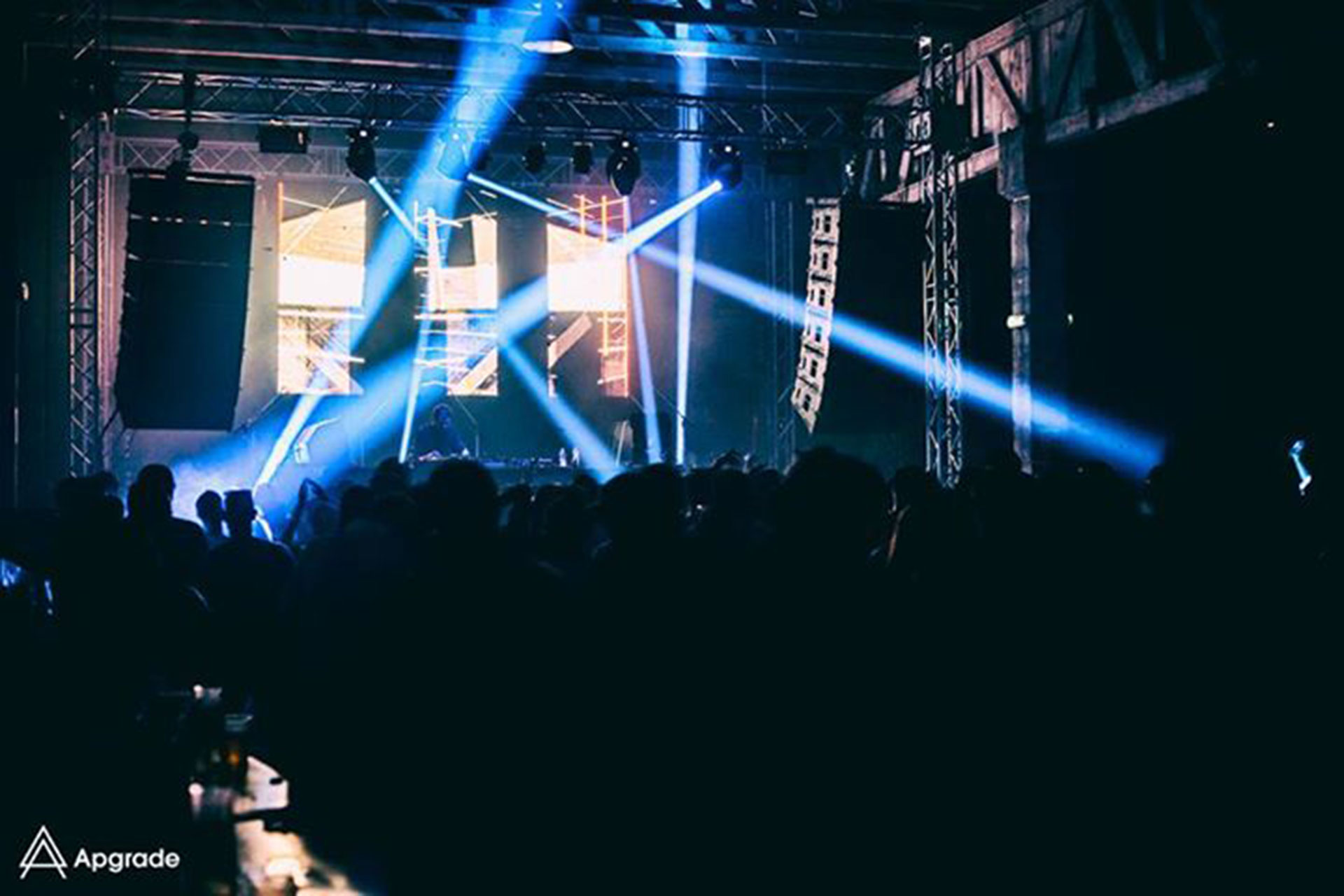 GROTTO REVIEW: OSTGUT Showcase Night GROTTO REVIEW: OSTGUT Showcase Night