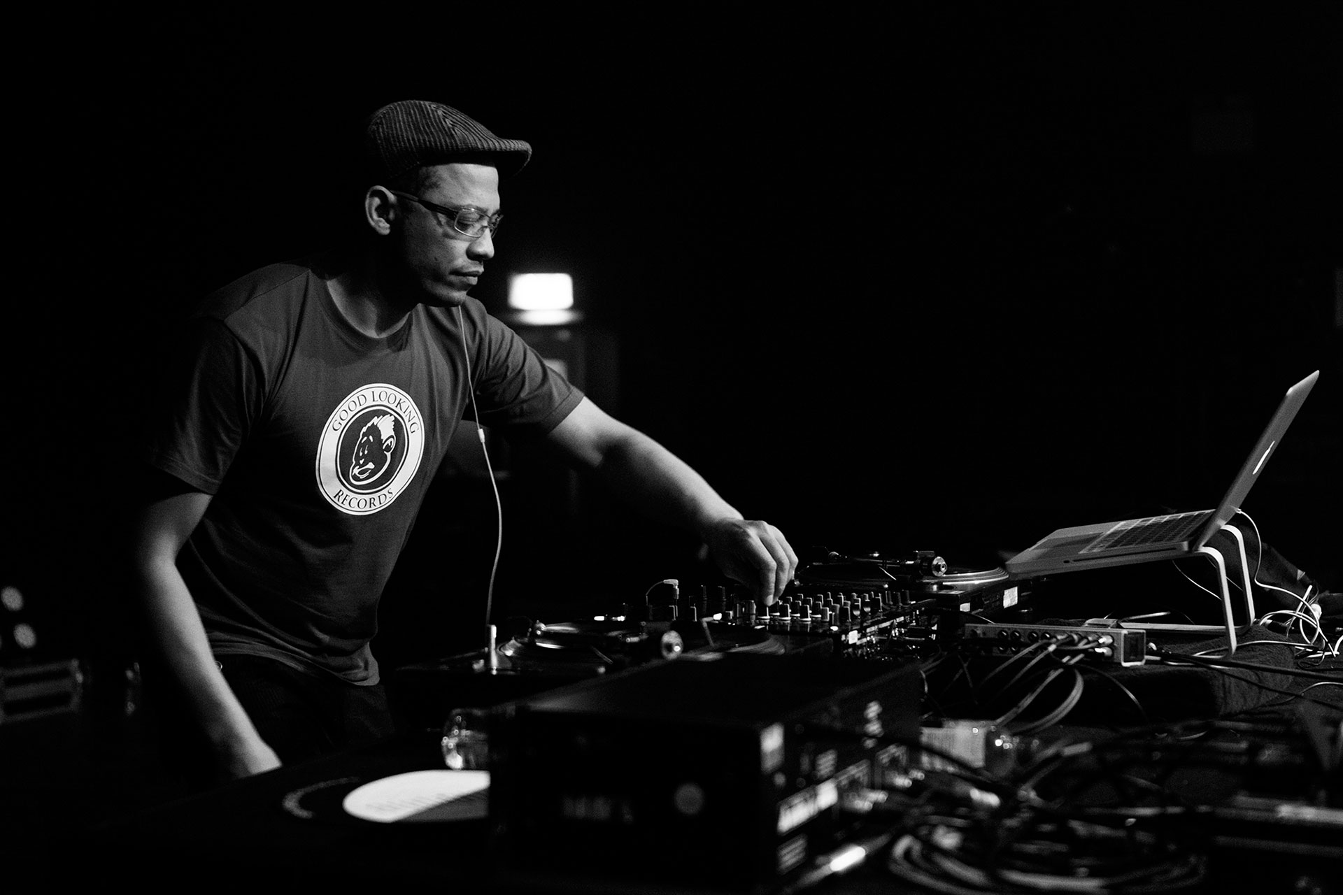 LTJ Bukem i MC Stamina 02.01. u Magacin Depou!