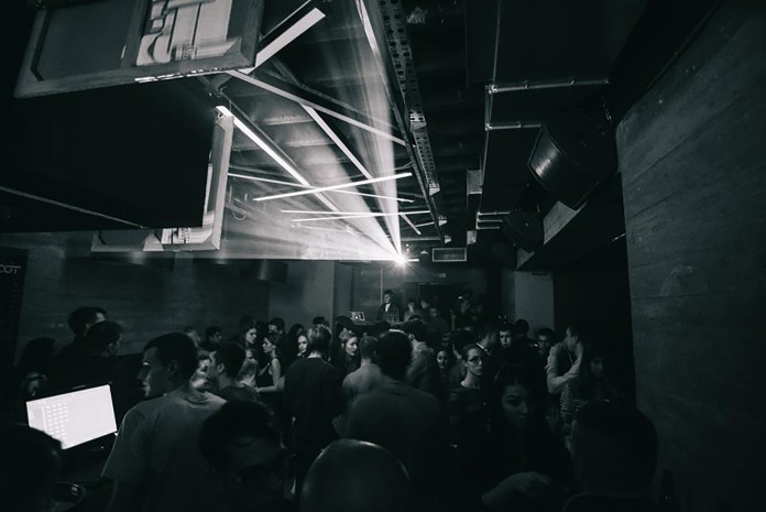 DOT atmosfera PHOTO dot