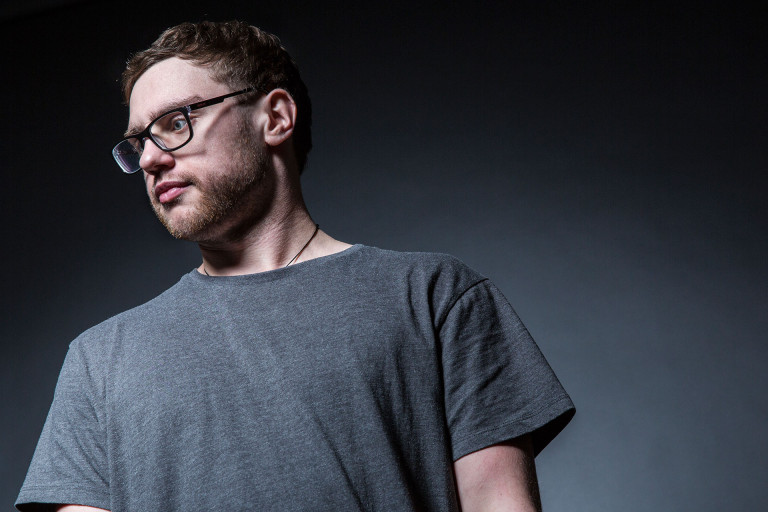 Josh Butler Dragstor Play