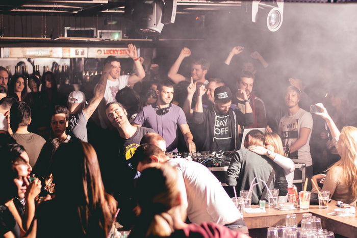 Phill & Dansmore Romp