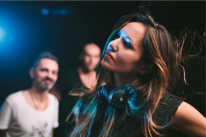 deborah de luca deborah de luca u beogradu