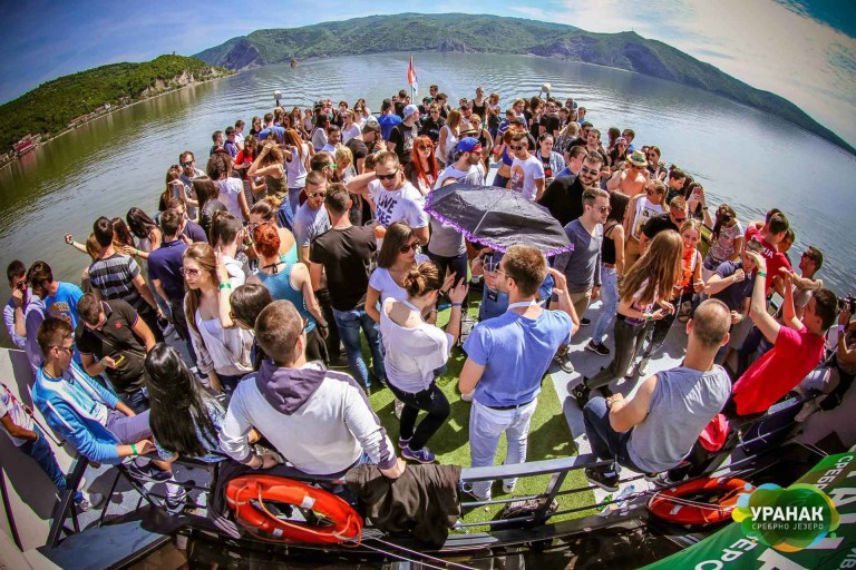 Uranak festival boat party