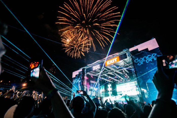 13588792_10209964754786666_1932145253_o