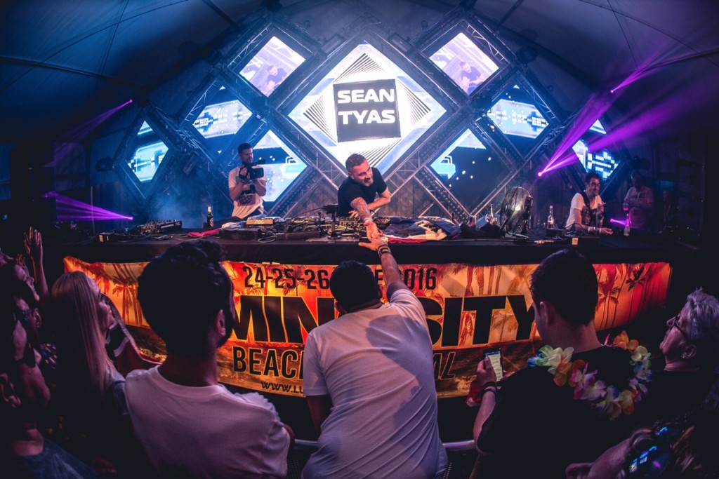 Luminosity Beach Festival 2016