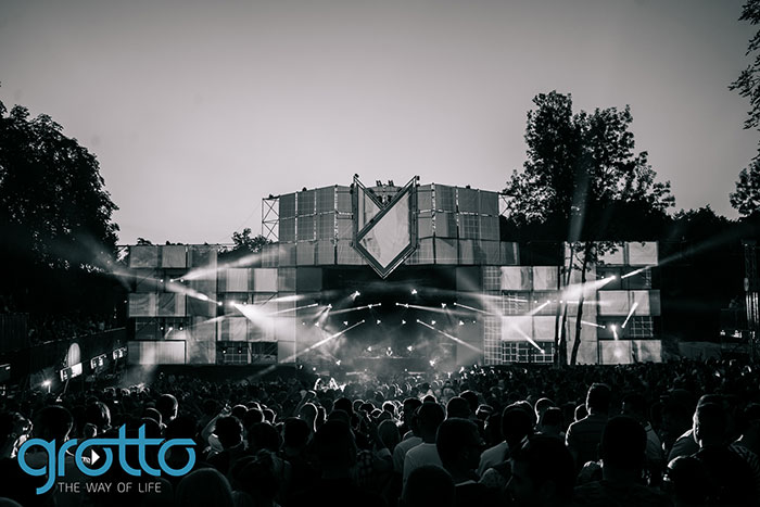 Lovefest 2016 Horse Meat Disco Zenker Brothers Ellie Allien Ben Klock review