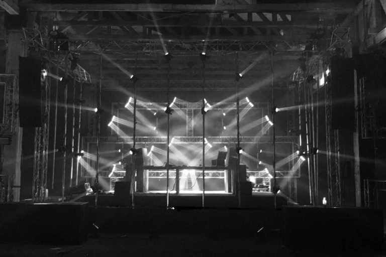 Berlinski Zid festival moderne nemačke umetnosti Oliver Huntermann