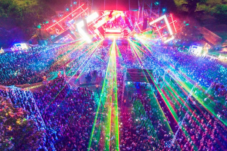 EXIT proključao već u petak, a tek mu predstoje subotnja ludnica i nedeljno finale!