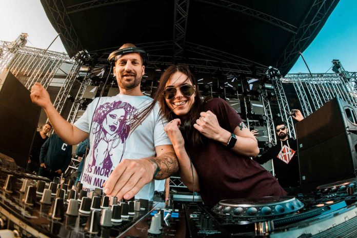 TKNO Purple Line Clothing