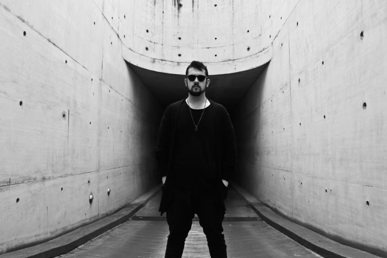 Stiže nam trenutno najaktuelniji svetski tehno producent – Victor Ruiz