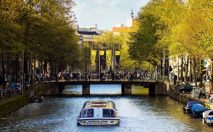 ADE 2018 vodic travel guide