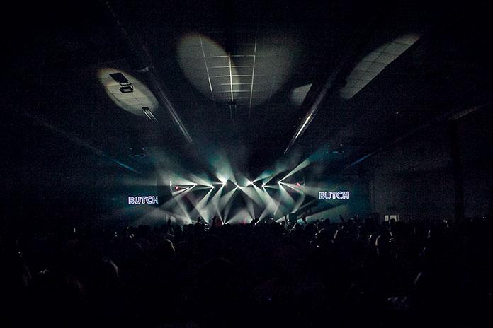 Topljenje Butch Der Dritte Raum recenzija