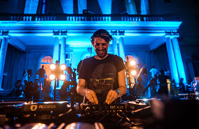 Marko Milosavljević Lovefest Court recenzija