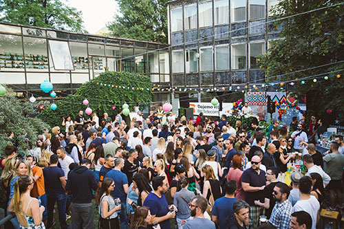 Garden of Dreams w SIS