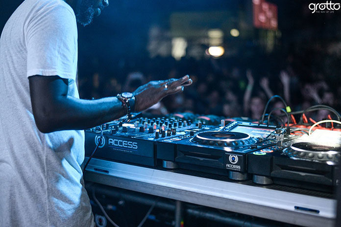 Black-Coffee-Barutana Black Coffee Barutana