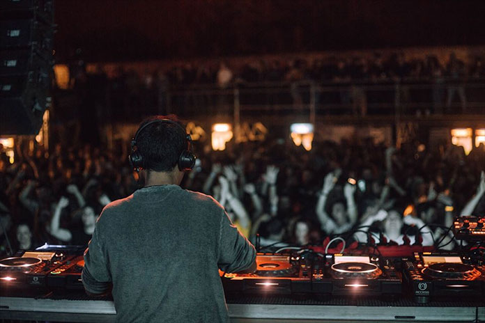 Guy J Barutana Blender