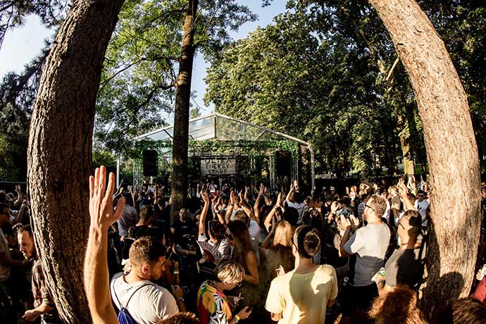 Ultra Energy Stage Lovefest