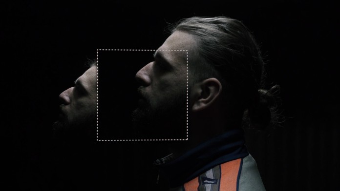 andreja JOVOVICH press photo andreja JOVOVICH press photo