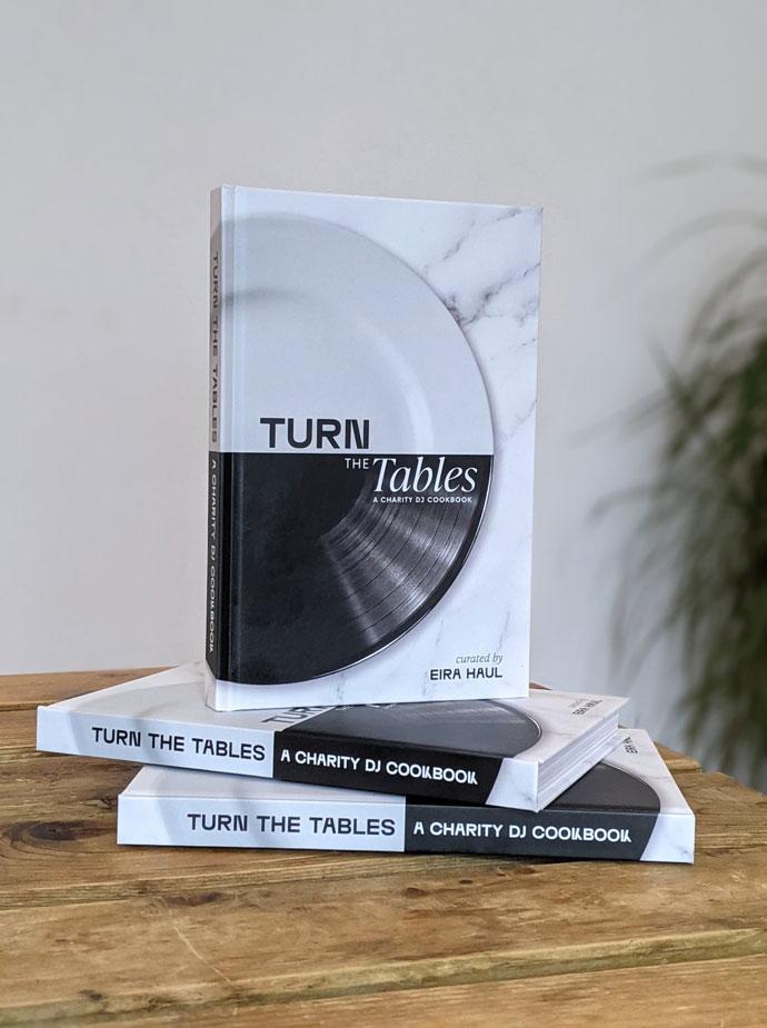 DJ kuvar Turn The Tables