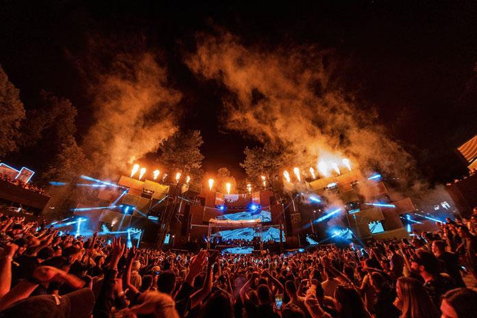 Lovefest 2022 recenzija Fire Bina