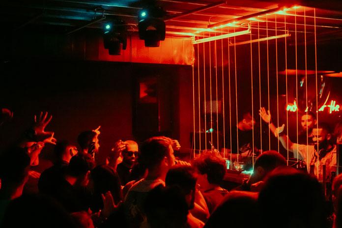 Klub Kult atmosfera u januaru 2023. godine. Fotograf Benny - Take A Moment.