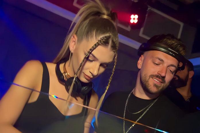 DJ-evi Vandal Steve i Anna Mill. Fotograf: José Ángel.