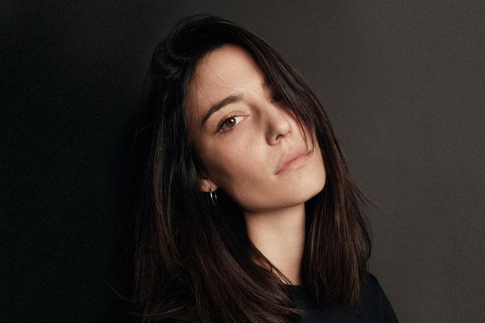 Amelie Lens techno DJ.