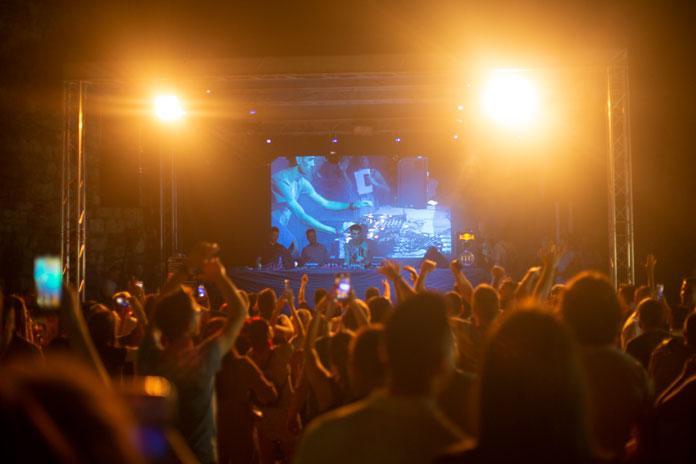 Let's Mix It! DJ takmičenje.