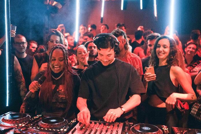 Kralj techno zvuka, Dax J, osvaja Beograd ovog petka