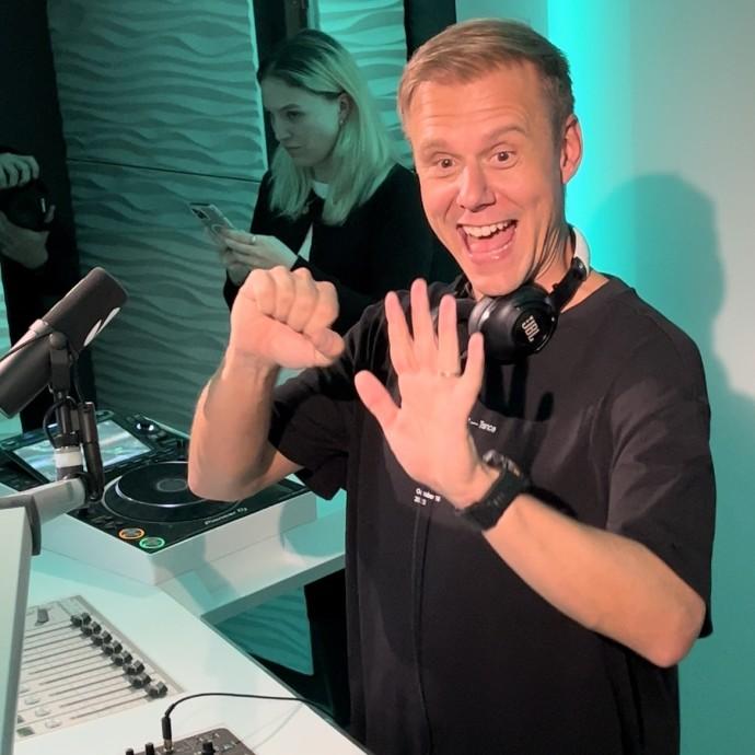 Armin Van Buuren Armada a state of trance radio show ADE 23