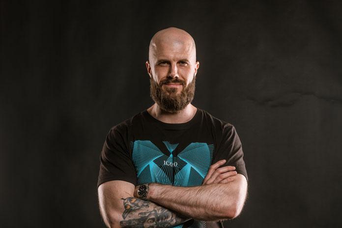 DJ i producent Miloš Vujović.