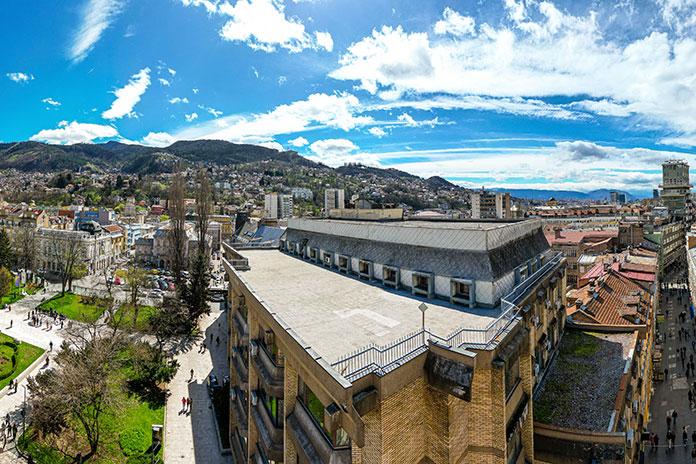 Garden-of-Dreams-Rooftop-Session-april-2024-by-Adnan-Lingo Lokacija Garden of Dreams Rooftop Session žurke zakazane za 13. april 2024. godine u Sarajevu, fotografisao Adnan Lingo.