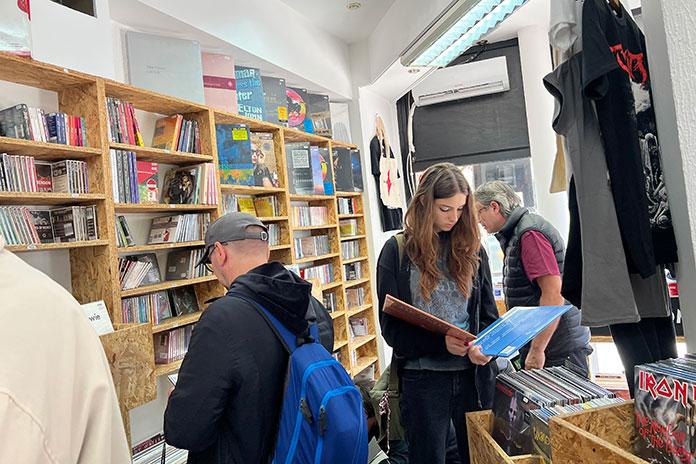 Proslavljen Svetski dan prodavnica ploča u Beogradu Record Store Day 2024 u Beogradu, Mascomstore prosavnici, fotografisala Marija Vojvodić.