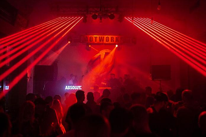 Footworks Show u New Tekstilu.