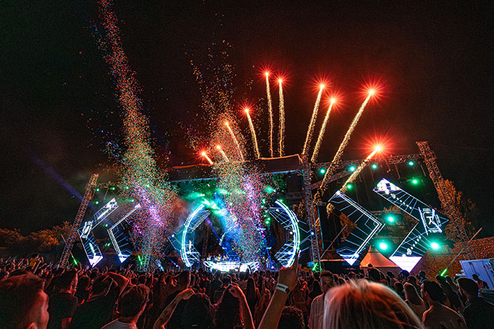 Freshwave festival 2024 glavna bina dan 1, fotografisao Todor Milivojević.