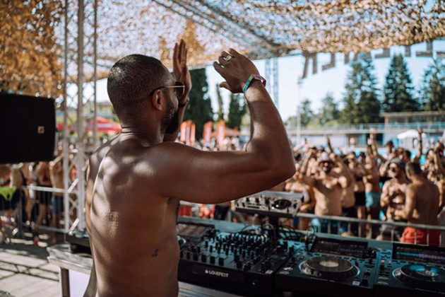 William Djoko tokom svog nastupa na H2O bini Lovefesta 2024.