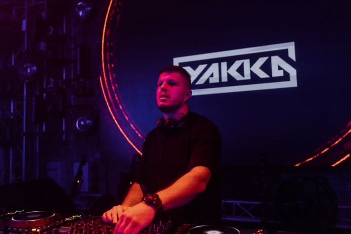 DJ YAKKA, HR