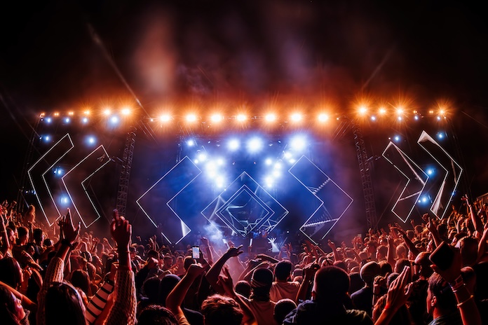 Freshwave promo photo main stage