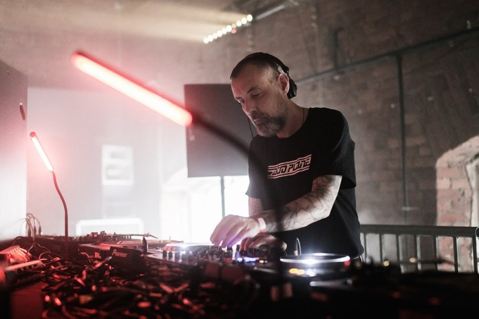 Intergalactic FM showcase u Karmakomi ove subote