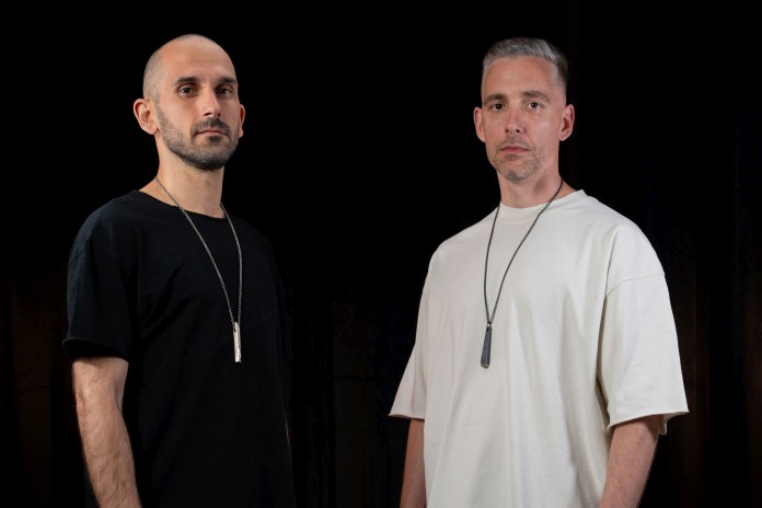 Ivandis i Tinik objavili novu traku Nomad za Cafe De Anatolia Ivandis i Tinik objavili novu traku Nomad za Cafe De Anatolia